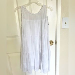 Urban Outfitters White babydoll dress size XXS but fits like an XS